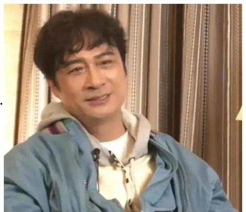 明星队长吃瓜,揭秘娱乐圈幕后真相